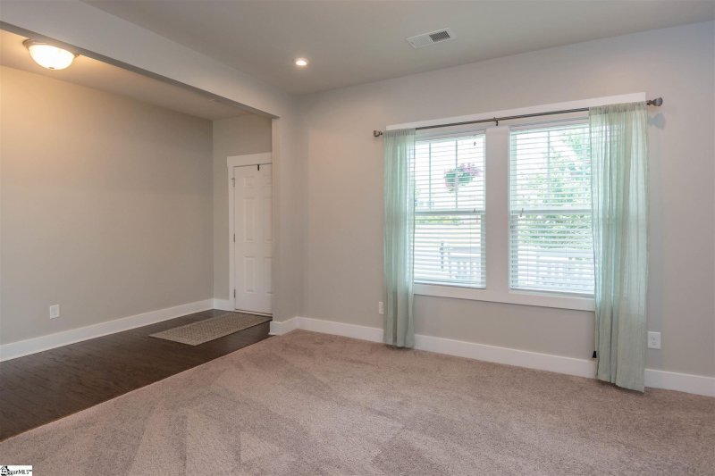 Property image 5 at 34 Larson Drive, Simpsonville, SC 29681