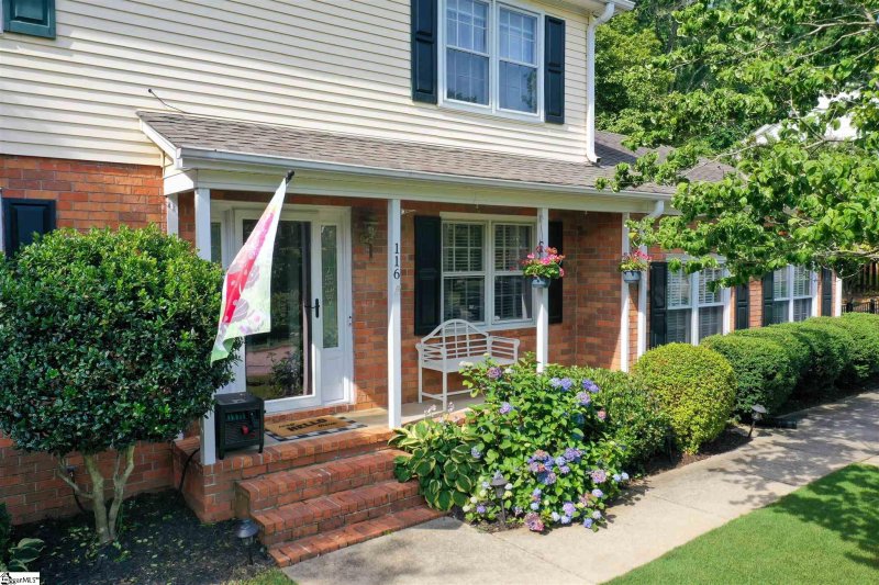 Property image 4 at 116 Lynchester Road, Greenville, SC 29615