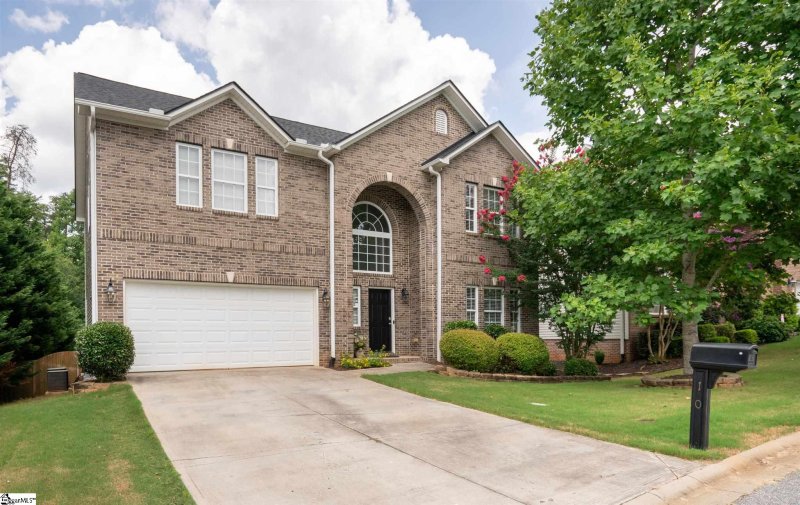 10 Echo Valley Drive