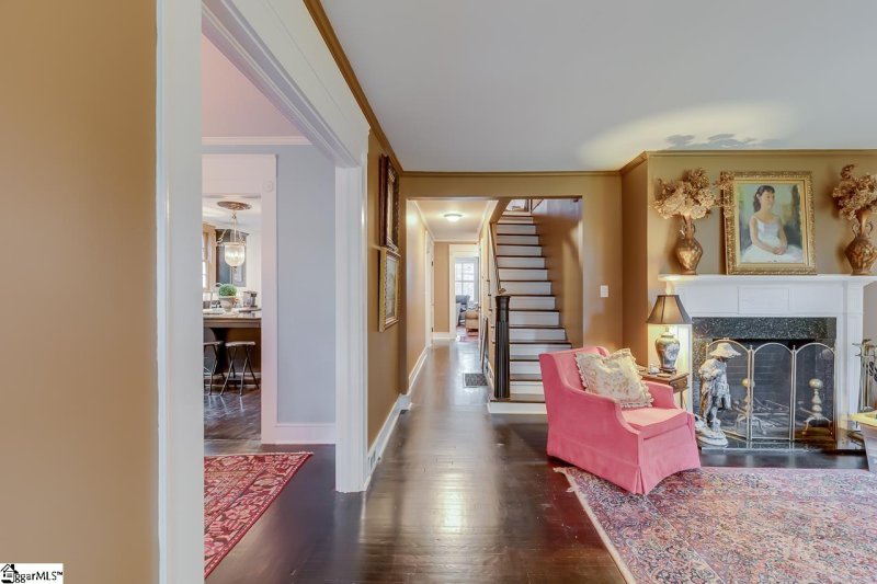 Property image 5 at 406 N B Street, Easley, SC 29640