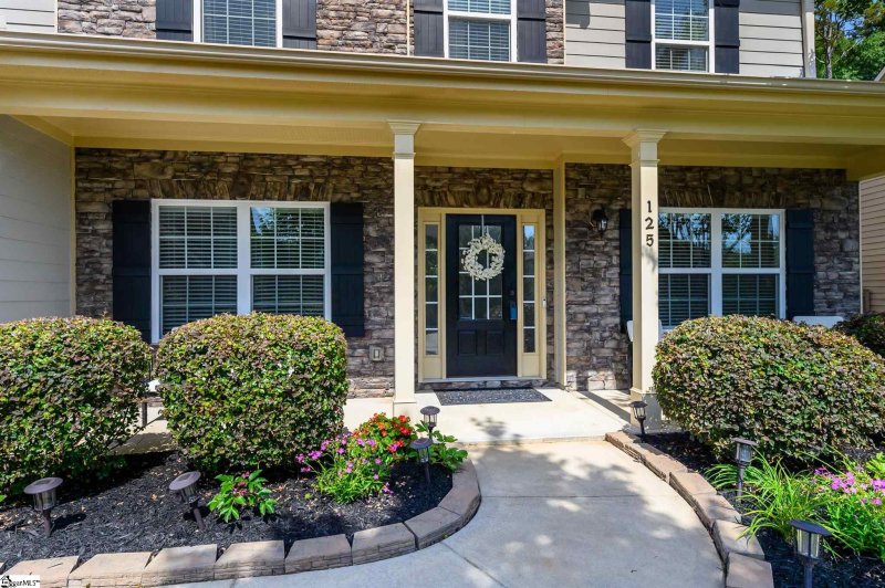 Property image 4 at 125 Raven Falls Lane, Simpsonville, SC 29681