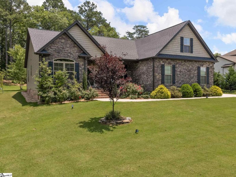 Property image 3 at 523 Suncrest Court, Lyman, SC 29365