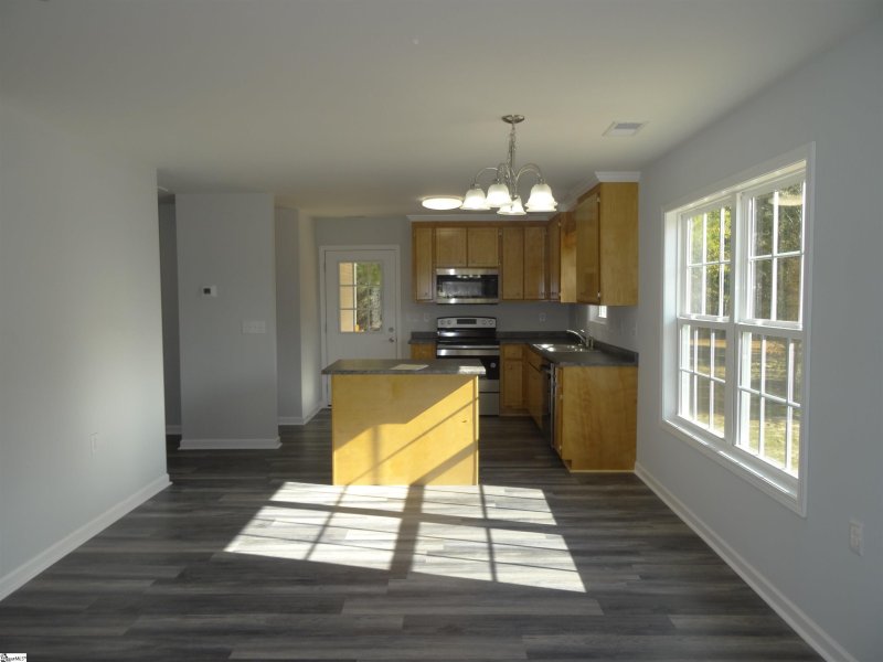 Property image 5 at 136 Laura Jane Lane, Gray Court, SC 29645