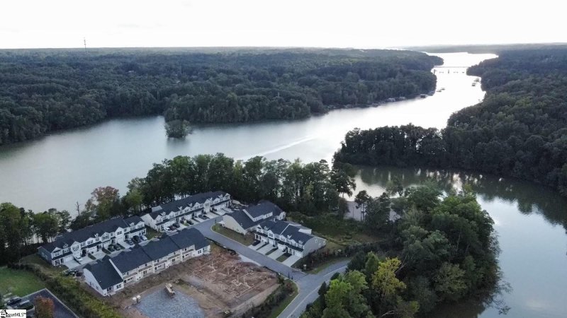217 Nautique Court