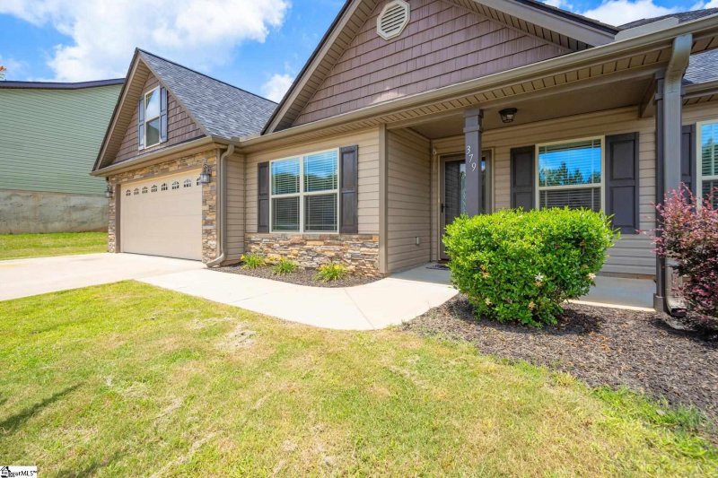 Property image 3 at 379 N Timm Creek Avenue, Roebuck, SC 29376-3