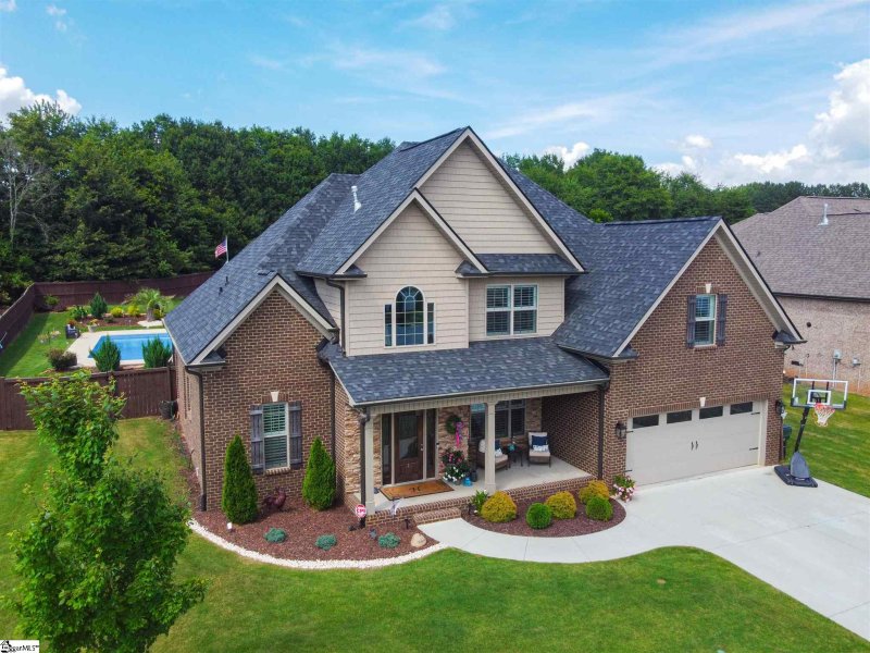 Property image 5 at 1 Meadowdale Lane, Greer, SC 29651