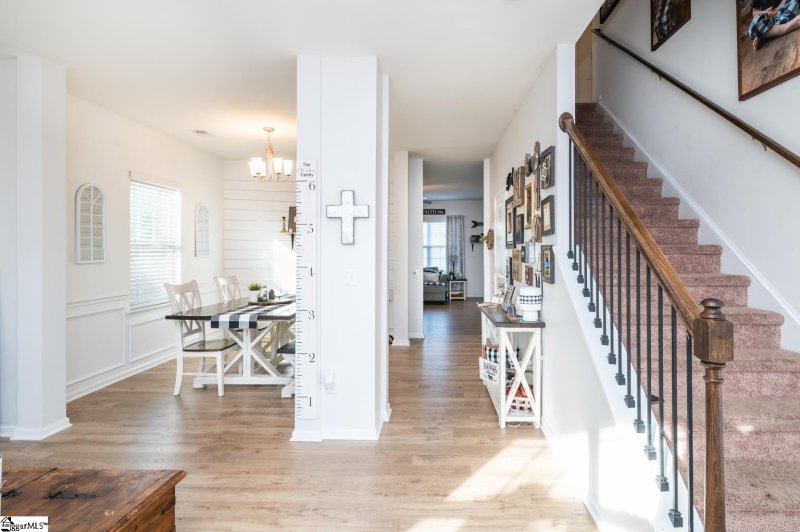 Property image 4 at 812 Liberty Walk Lane, Simpsonville, SC 29681