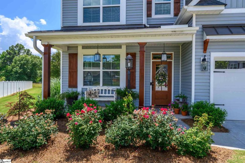 Property image 2 at 207 Arbor Woods Lane, Piedmont, SC 29673-6909