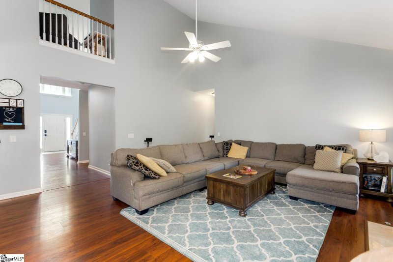 Property image 4 at 402 Rolling Pines Lane, Duncan, SC 29334