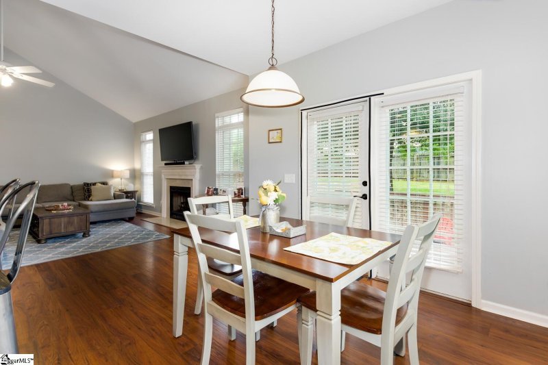 Property image 5 at 402 Rolling Pines Lane, Duncan, SC 29334