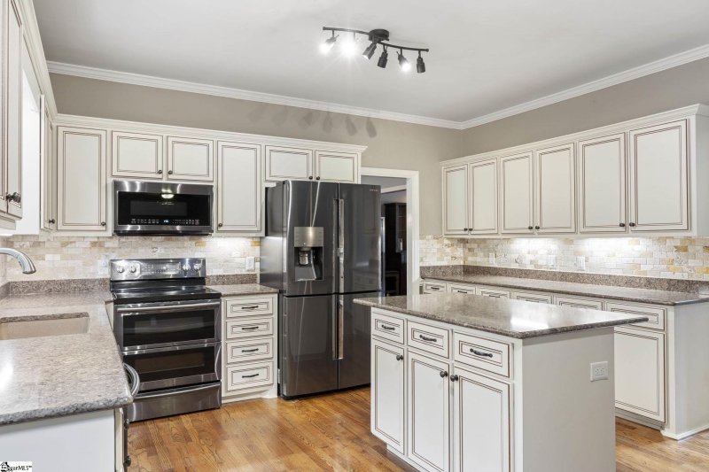 Property image 2 at 317 Ashwick Court, Spartanburg, SC 29301