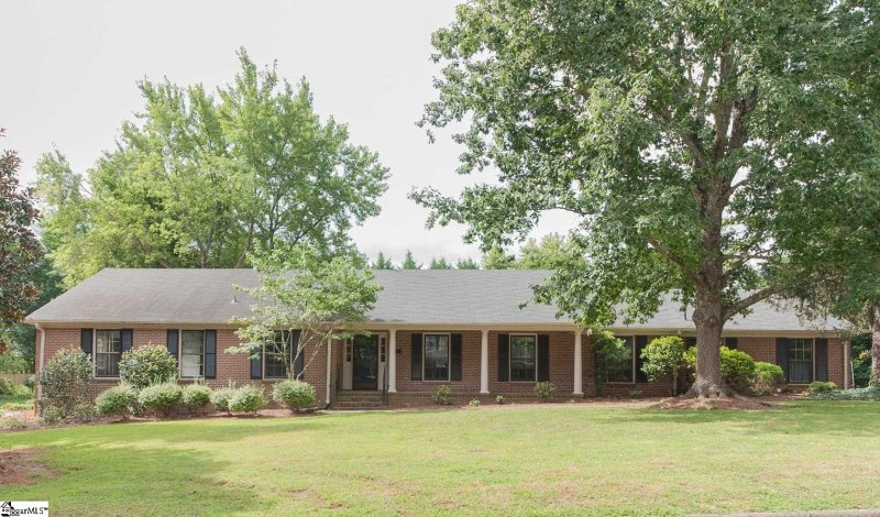 322 Hillsborough Drive