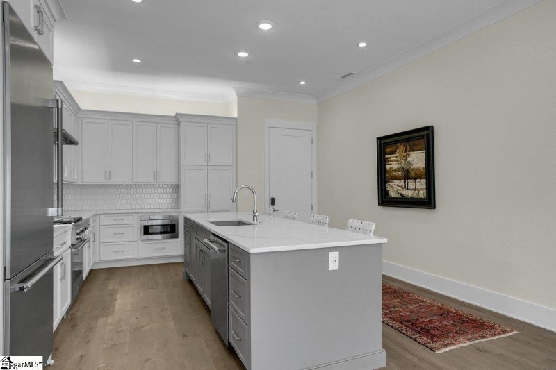 Property image 3 at 95 Dr David C Francis Street, Greenville, SC 29601