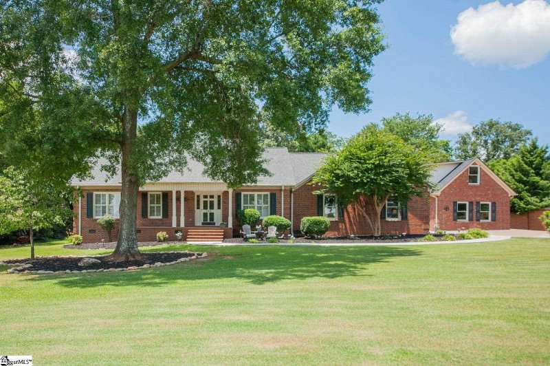 322 N Rutherford Road