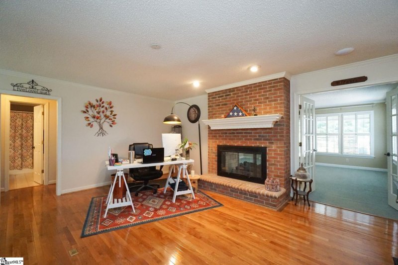 Property image 5 at 322 N Rutherford Road, Greer, SC 29651