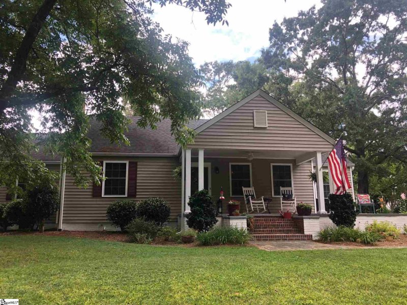 Property image 2 at 407 Rosings Alley, Simpsonville, SC 29681