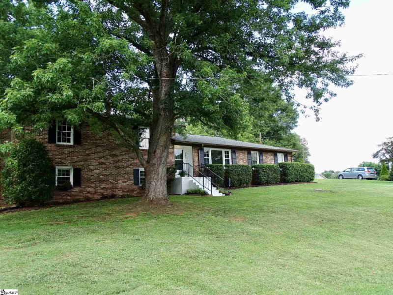 Property image 4 at 313 Bentwood Road, Piedmont, SC 29673