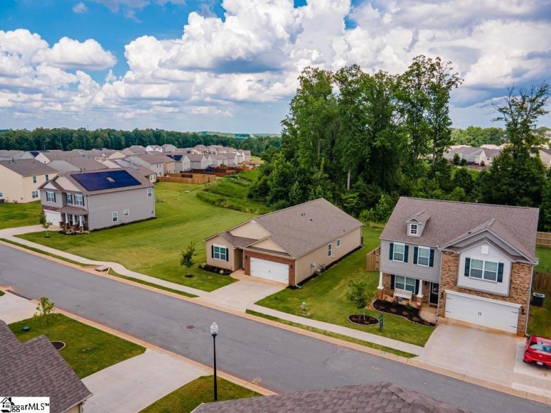 Property image 4 at 554 Friar Park Lane, Lyman, SC 29365-1257