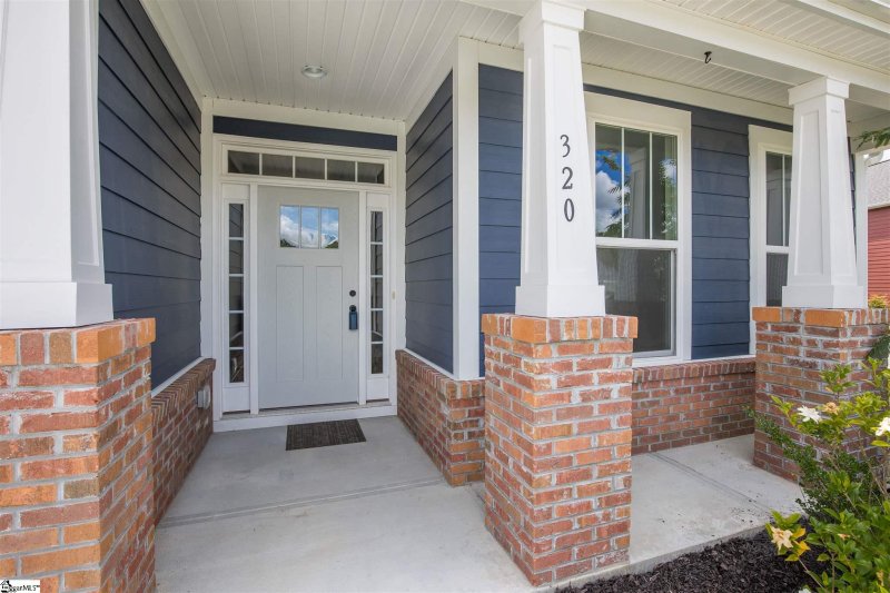 Property image 2 at 320 Runion Lake Court, Taylors, SC 29687