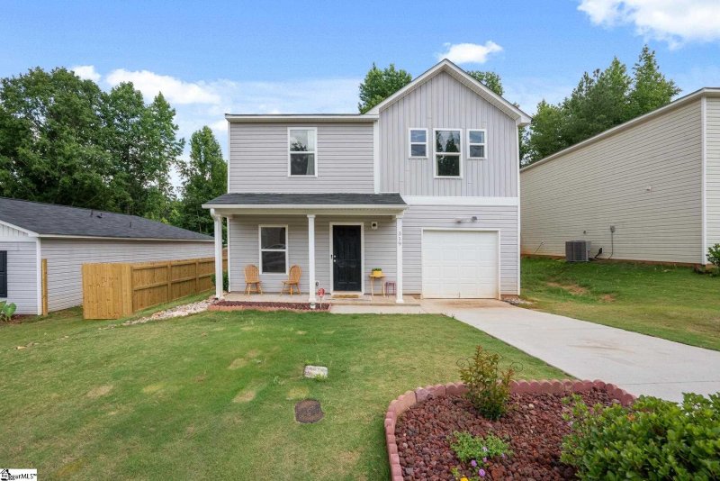 Property image 2 at 319 Cedar Ridge, Anderson, SC 29621