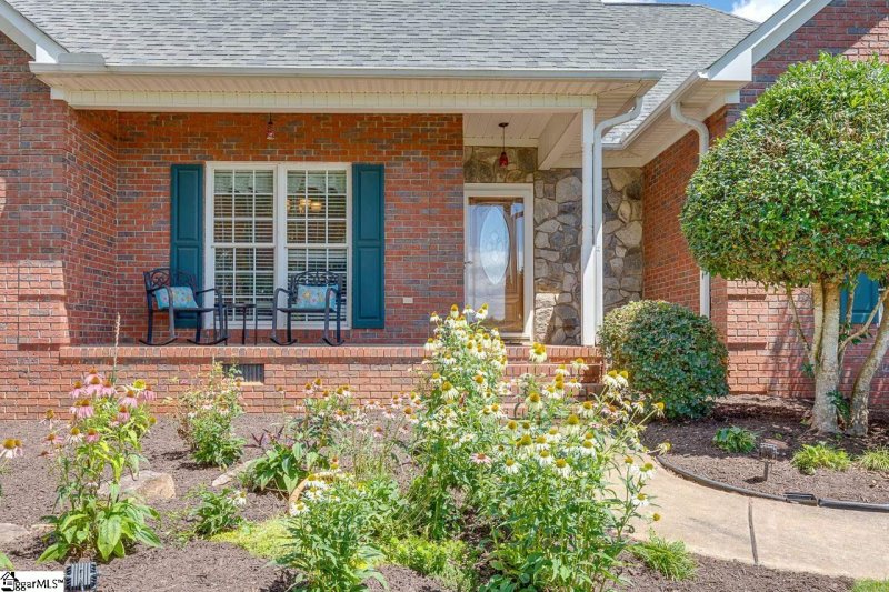 Property image 3 at 140 Leonora Drive, Moore, SC 29369-8934