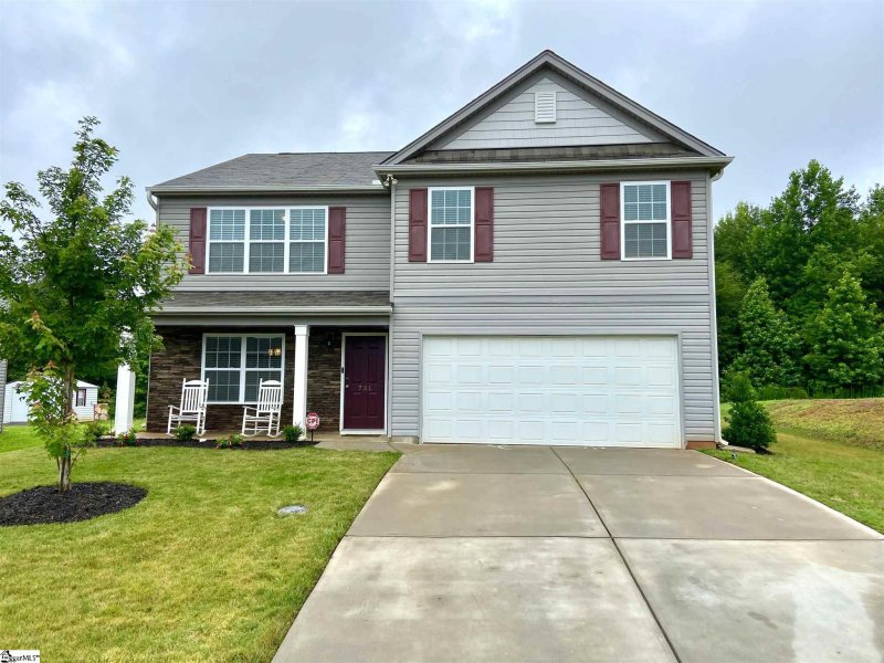 731 Streamside Drive