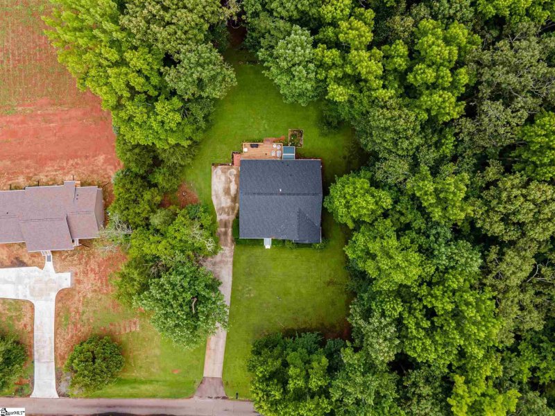 Property image 3 at 400 Peninsula Drive, Laurens, SC 29360