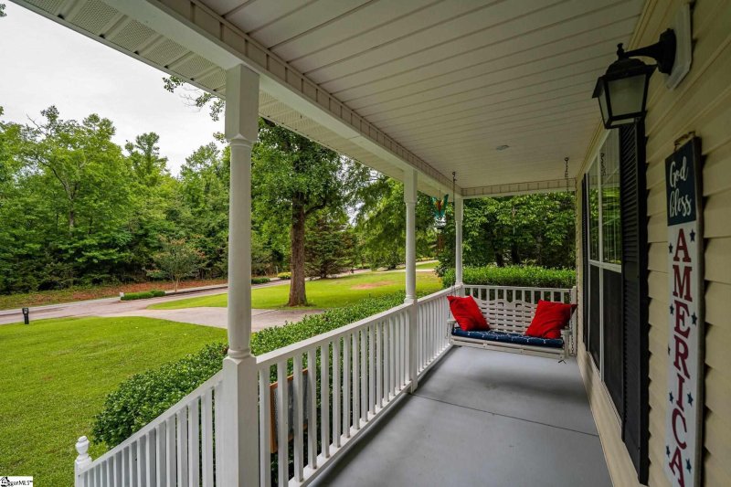 Property image 5 at 400 Peninsula Drive, Laurens, SC 29360