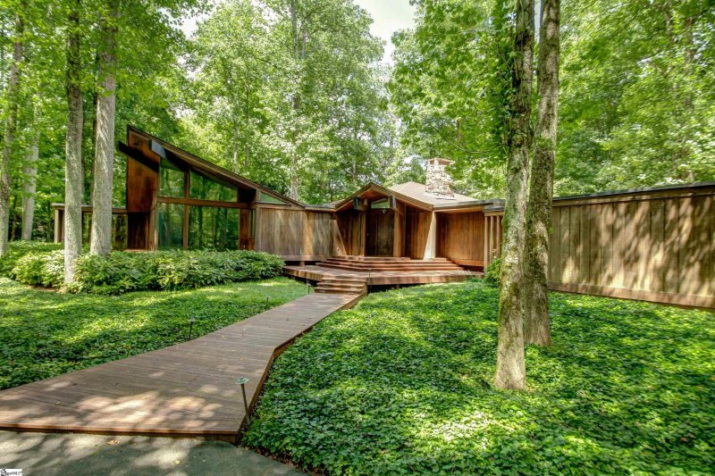 135 Green Valley Road