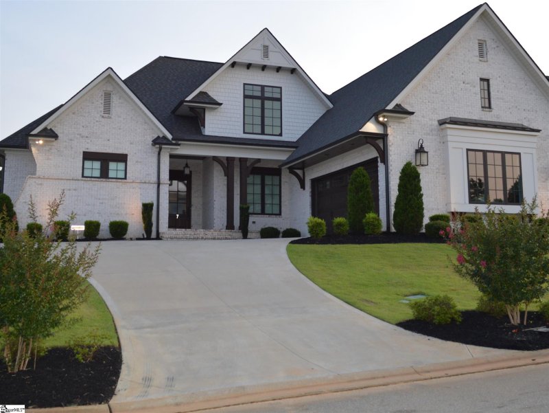 7 Godfrey Grove Drive