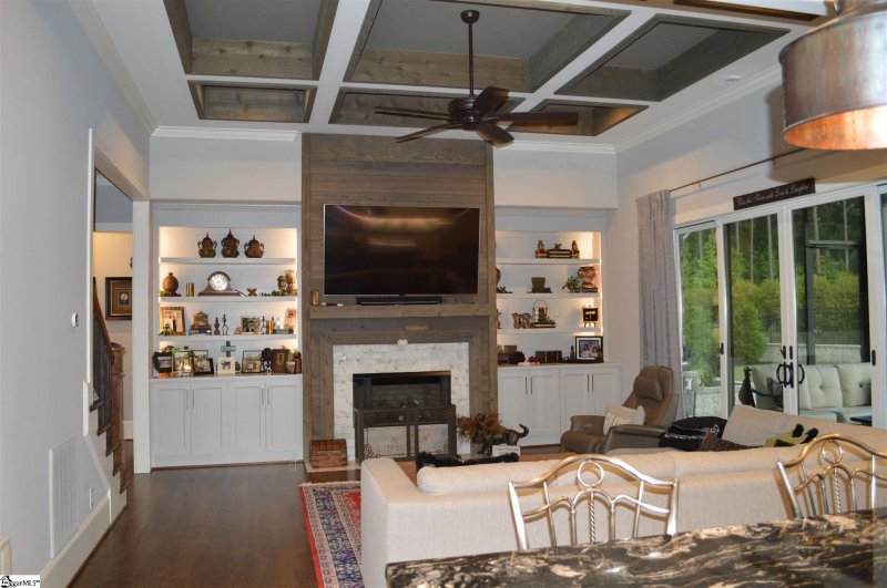 Property image 3 at 7 Godfrey Grove Drive, Simpsonville, SC 29681