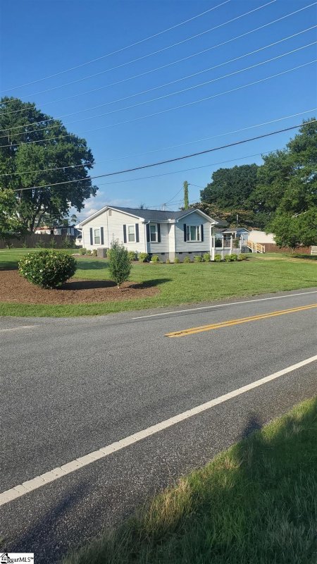 Property image 3 at 2578 Racing Road, Greer, SC 29651