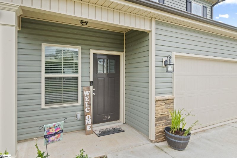 Property image 2 at 129 Shakleton Drive, Anderson, SC 29625-5386