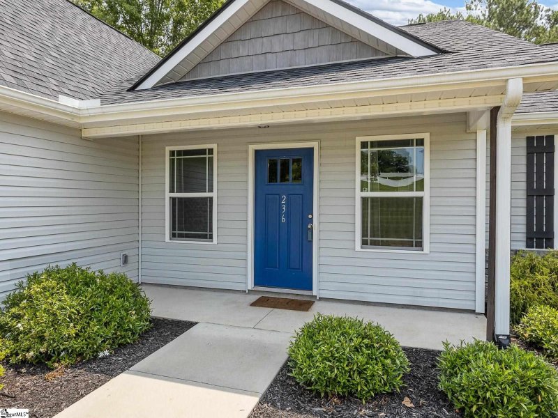 Property image 4 at 236 Redcoat Court, Simpsonville, SC 29680