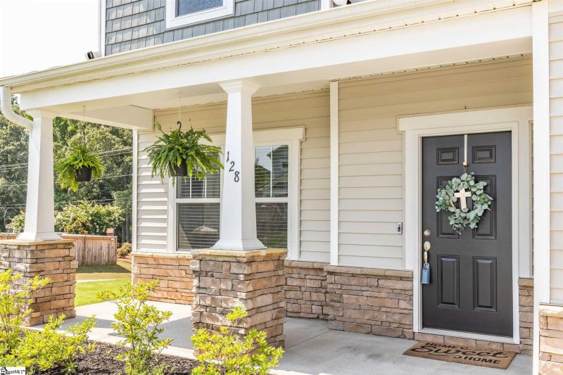 Property image 3 at 128 Jones Peak Drive, Simpsonville, SC 29681