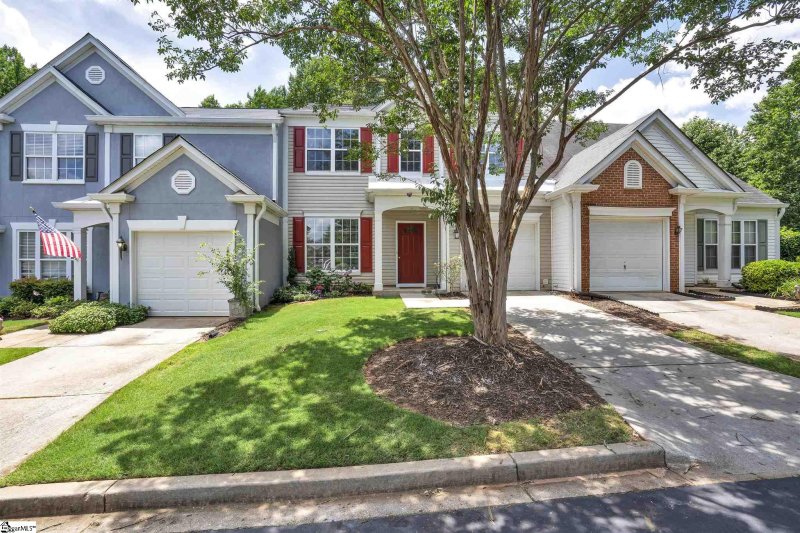 Property image 2 at 811 Weybourne Drive, Greer, SC 29650