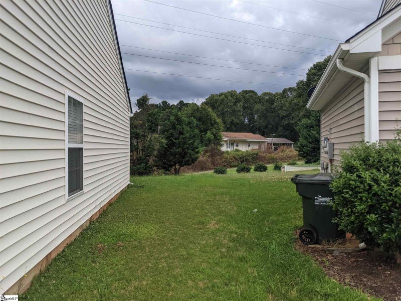 Property image 4 at 14 Somerville Court, Greenville, SC 29605