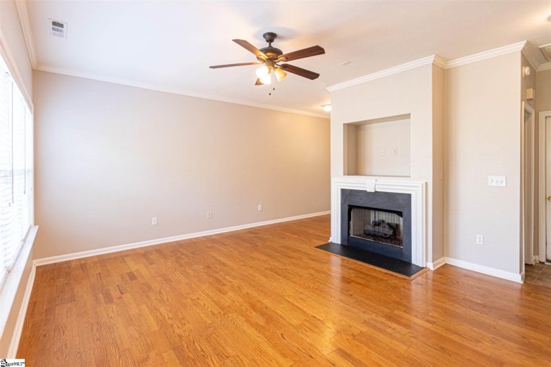 Property image 3 at 4 CEDAR ROCK Drive, Greer, SC 29650