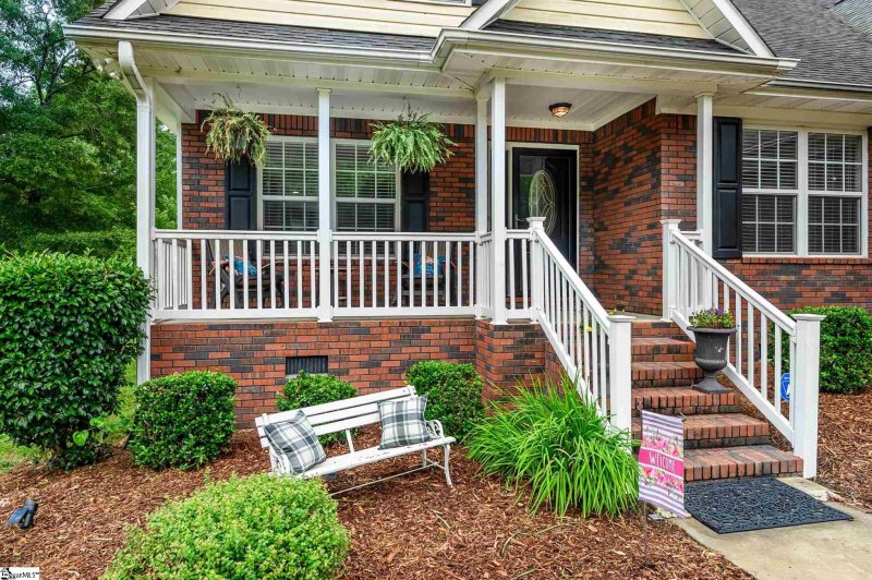 Property image 3 at 475 Old Asheville Highway, Campobello, SC 29322