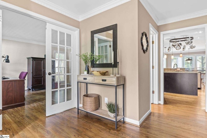 Property image 5 at 1 N Holly Thorn Court, Simpsonville, SC 29681