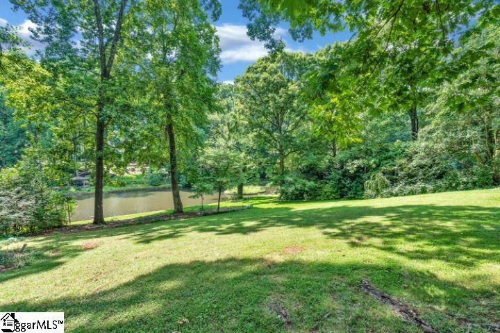 Property image 2 at 32 Lake Forest Drive, Greenville, SC 29609