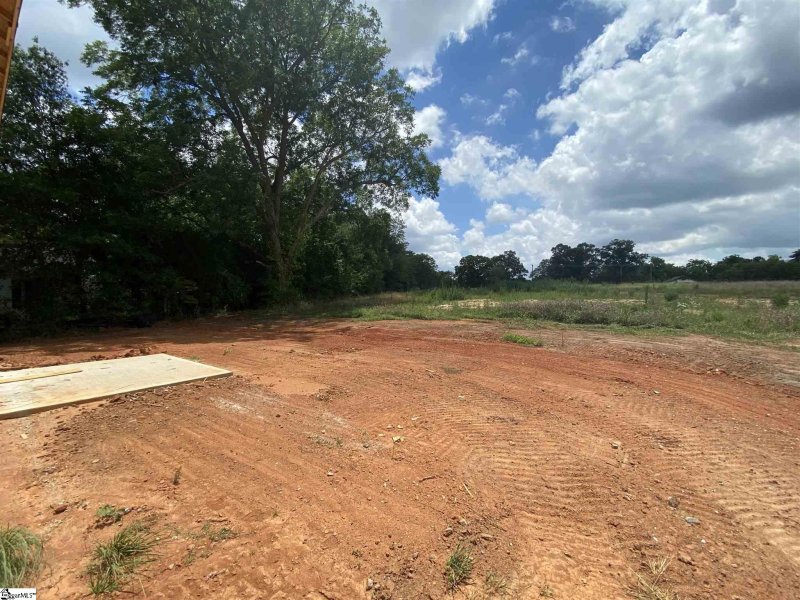 Property image 3 at 127 McMakin Drive, Lyman, SC 29365