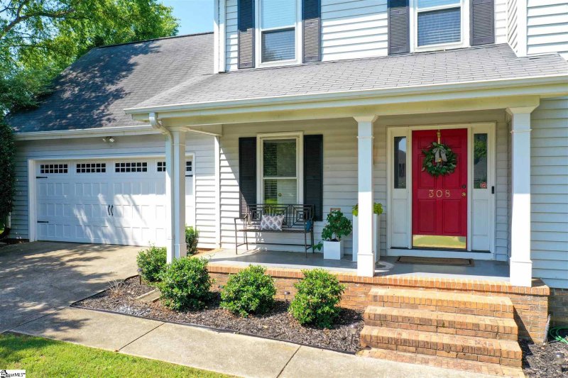 Property image 2 at 308 Fielding Way, Greenville, SC 29615