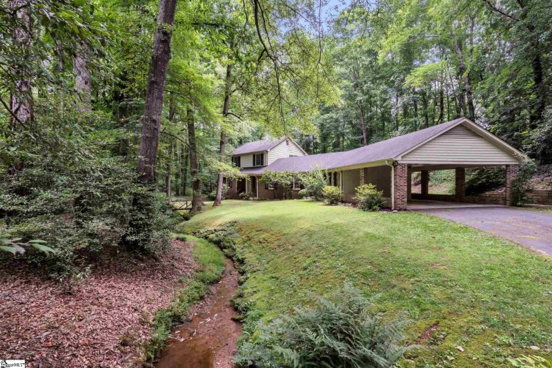 Property image 3 at 101 Windsor Court, Greer, SC 29651