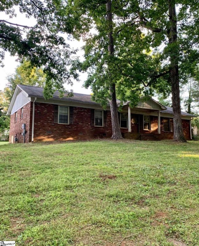 Property image 3 at 108 Sabra Drive, Easley, SC 29642