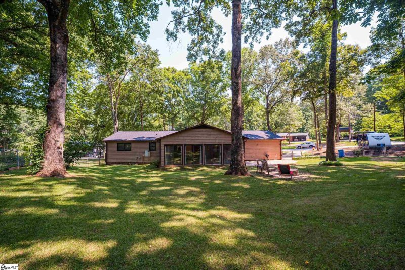 Property image 3 at 220 Baldwin Circle, Mauldin, SC 29662