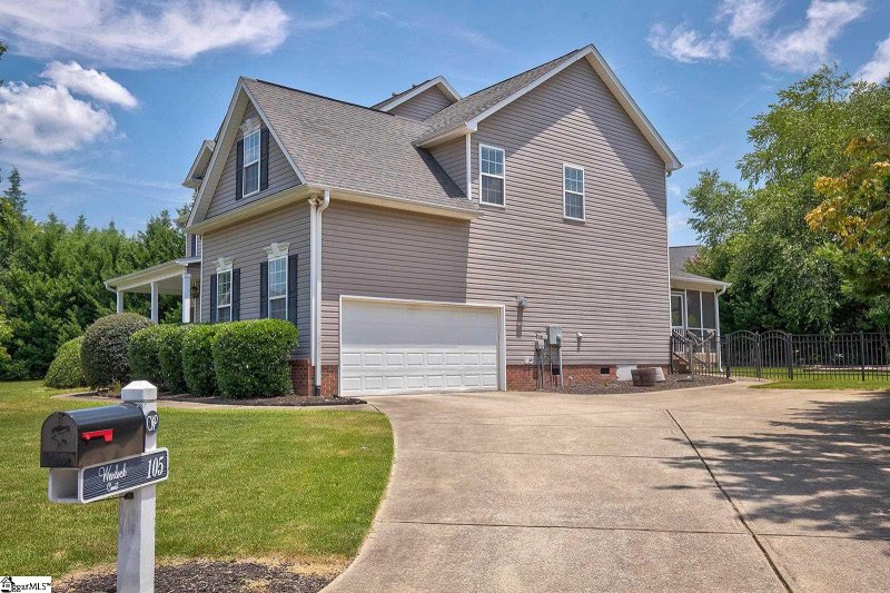 Property image 3 at 105 Wenlock Court, Easley, SC 29642