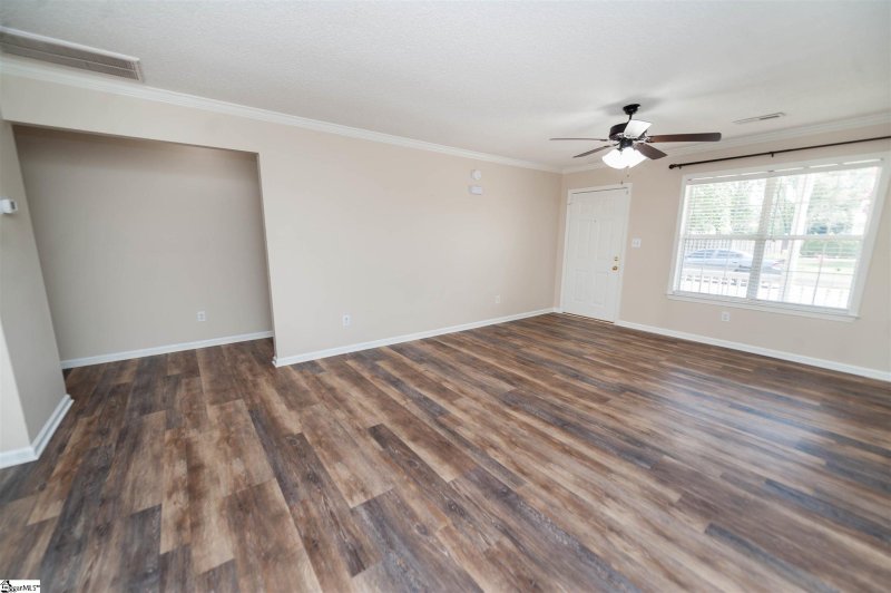 Property image 5 at 418 Sante Fe Road, Moore, SC 29369