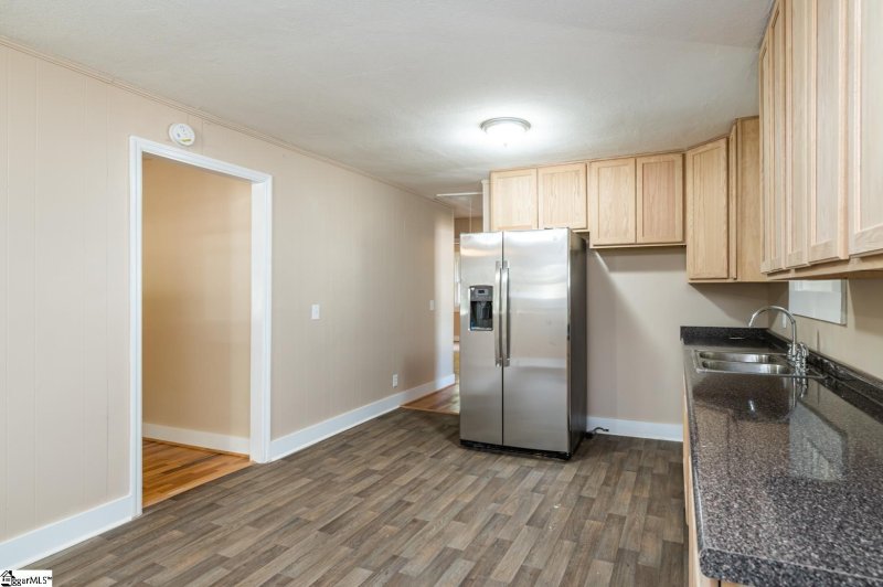 Property image 4 at 107 Blossom Drive, Greenville, SC 29605
