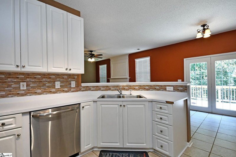 Property image 5 at 117 Waterton Way, Simpsonville, SC 29680